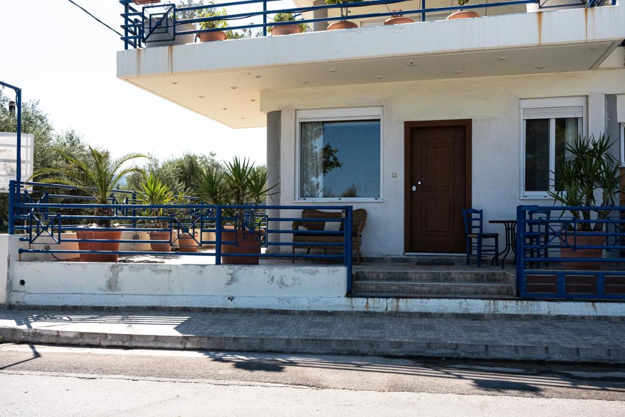 Gabbiano Blu Apartment Volos Bagian luar foto